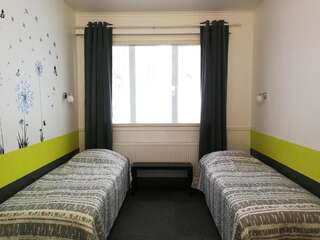 Гостевой дом ChillOut GuestHouse Lahti Лахти Стандартный двухместный номер с 2 отдельными кроватями и общей ванной комнатой-19